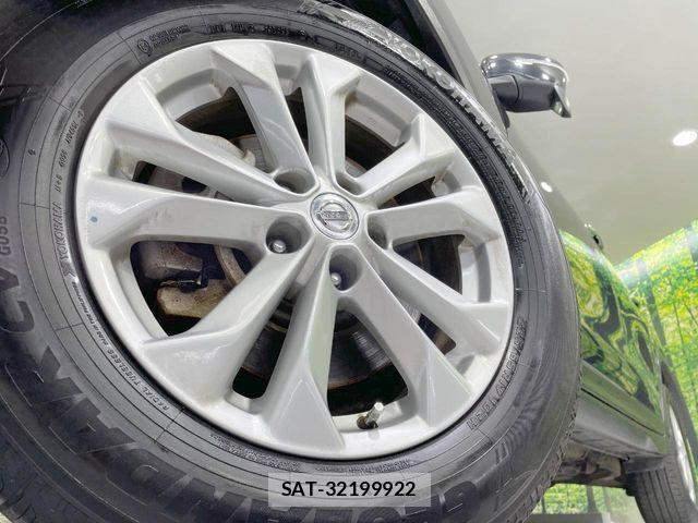 Nissan X-TRAIL 2014-08 8782732-13
