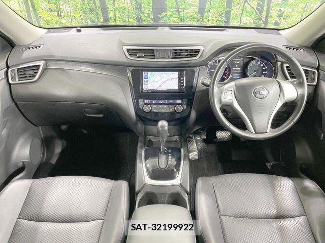 Nissan X-TRAIL 2014-08 8782732-1