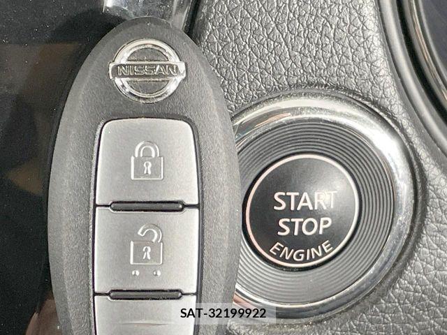 Nissan X-TRAIL 2014-08 8782732-7