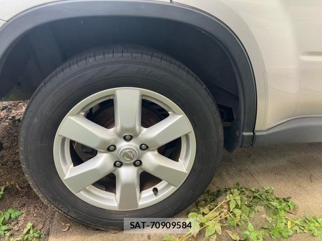 Nissan X-TRAIL 2007-09 8798006-9
