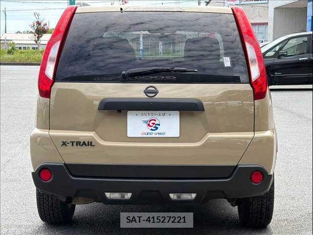 Nissan X-TRAIL 2011-07 8798000-15