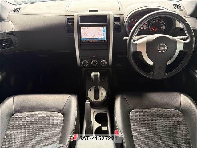 Nissan X-TRAIL 2011-07 8798000-1