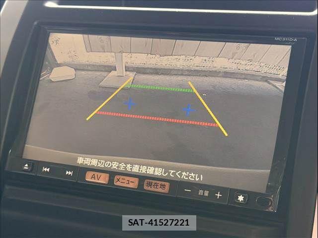 Nissan X-TRAIL 2011-07 8798000-3