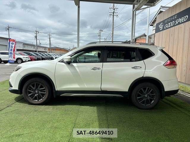 Nissan X-TRAIL 2015-08 8797999-17