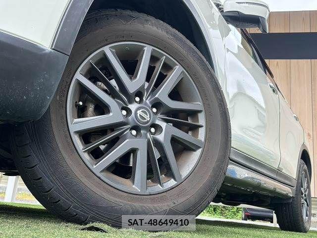 Nissan X-TRAIL 2015-08 8797999-19