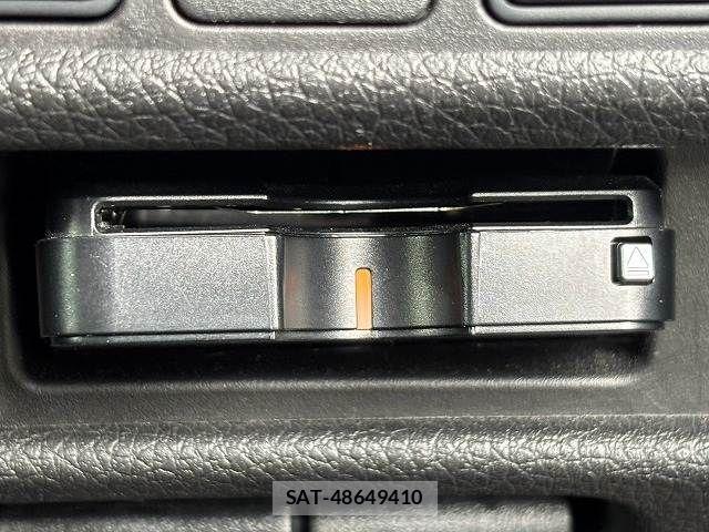 Nissan X-TRAIL 2015-08 8797999-8