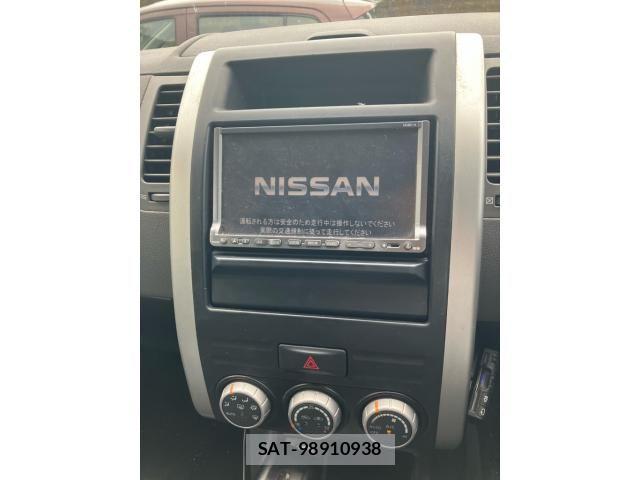 Nissan X-TRAIL 2007-09 8798008-12