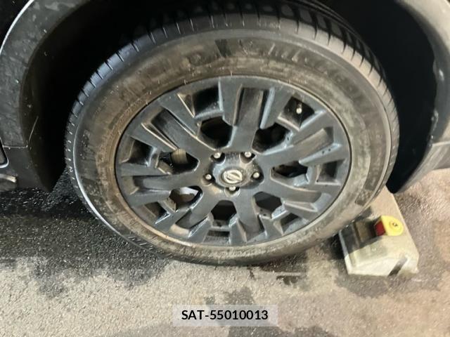Nissan X-TRAIL 2017-12 8798002-10