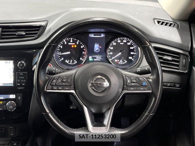 Nissan X-TRAIL 2018-08 8797997-10