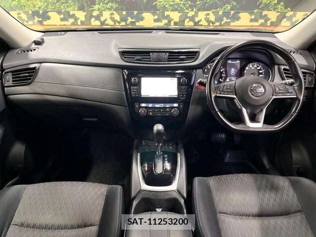 Nissan X-TRAIL 2018-08 8797997-1