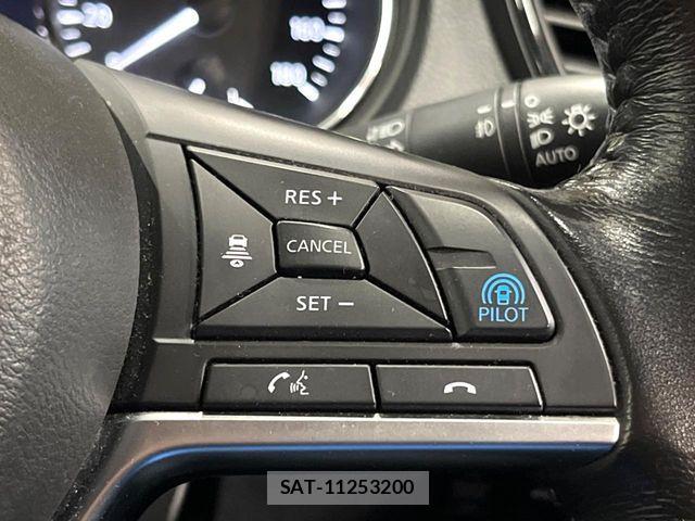 Nissan X-TRAIL 2018-08 8797997-4