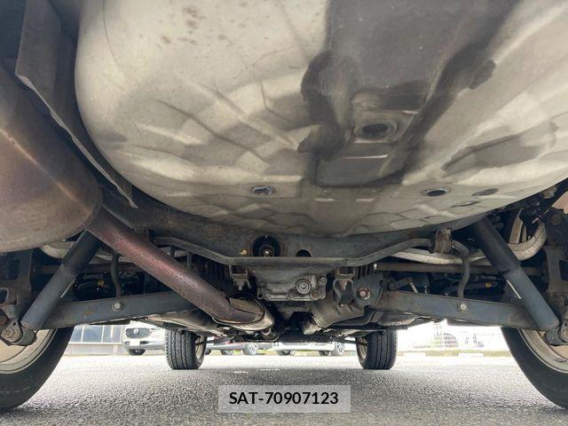 Nissan X-TRAIL 2013-09 8798003-18