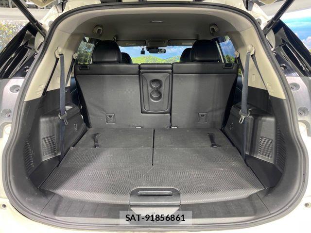 Nissan X-TRAIL 2016-06 8798001-11