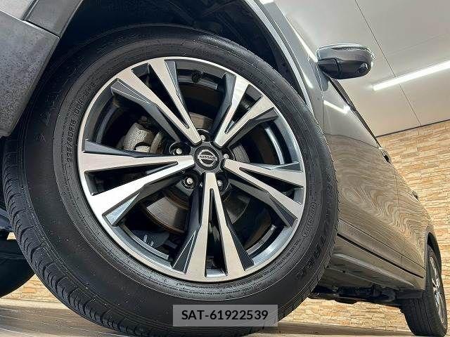 Nissan X-TRAIL 2019-01 8797996-18