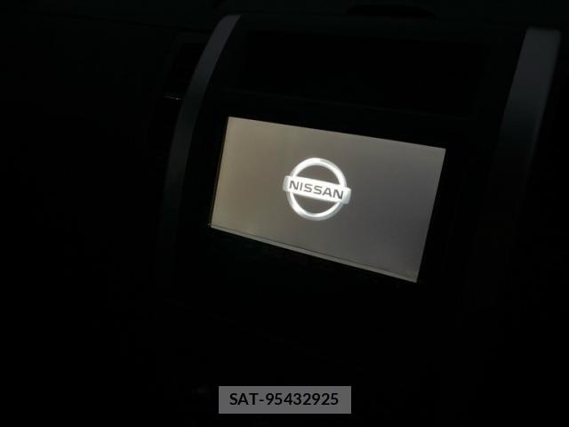 Nissan X-TRAIL 2013-10 8798004-19