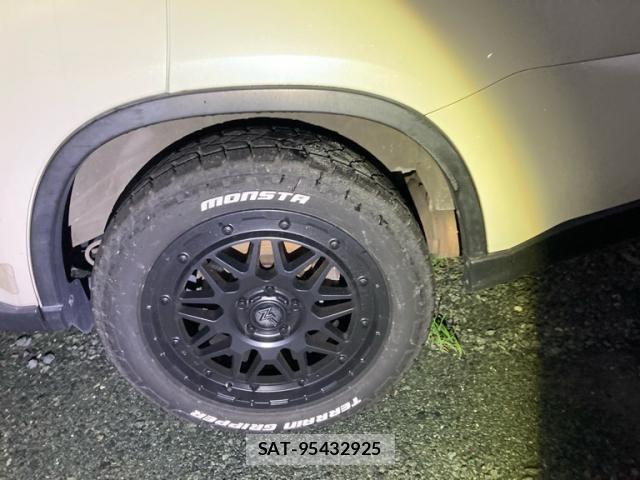 Nissan X-TRAIL 2013-10 8798004-6