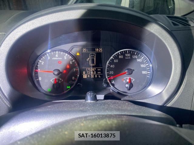 Nissan X-TRAIL 2011-11 8798007-16