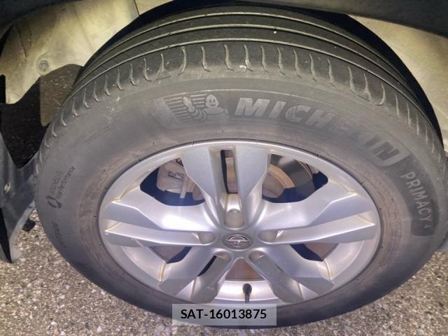 Nissan X-TRAIL 2011-11 8798007-8