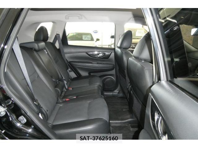 Nissan X-TRAIL 2018-02 8832639-9
