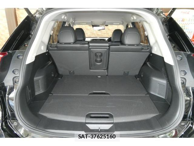 Nissan X-TRAIL 2018-02 8832639-10