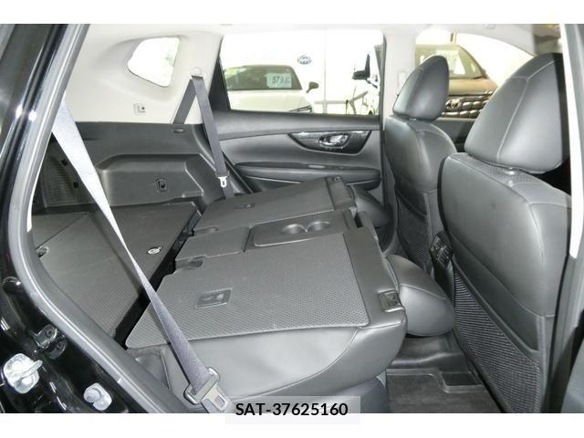 Nissan X-TRAIL 2018-02 8832639-12