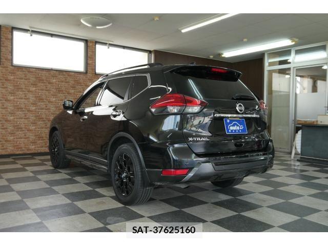 Nissan X-TRAIL 2018-02 8832639-1