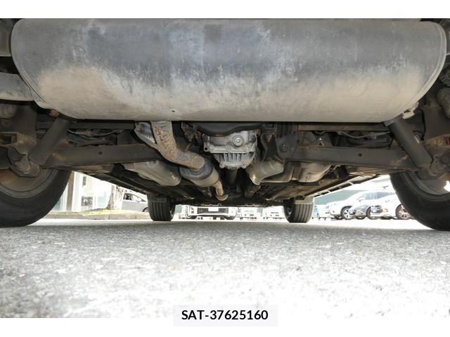 Nissan X-TRAIL 2018-02 8832639-25