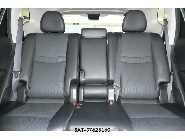 Nissan X-TRAIL 2018-02 8832639-7