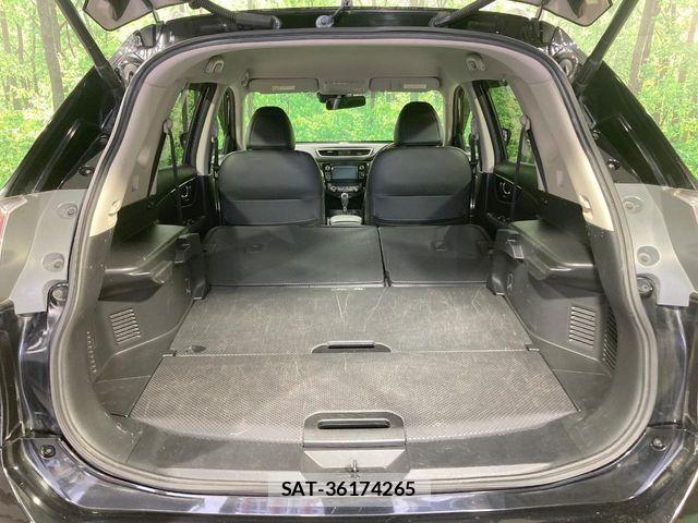 Nissan X-TRAIL 2017-05 8832641-9