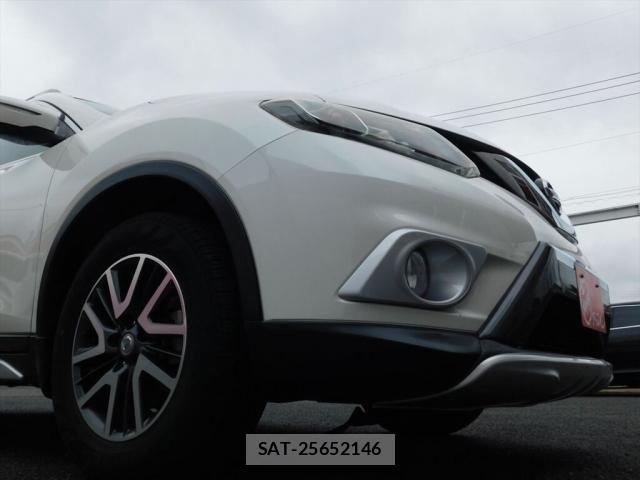 Nissan X-TRAIL 2015-09 8832642-11