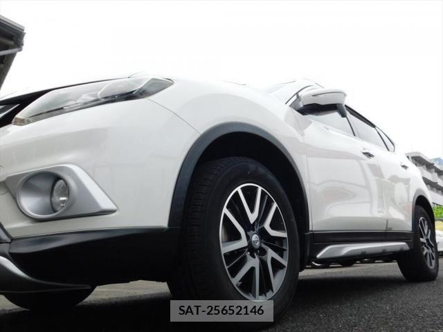 Nissan X-TRAIL 2015-09 8832642-14