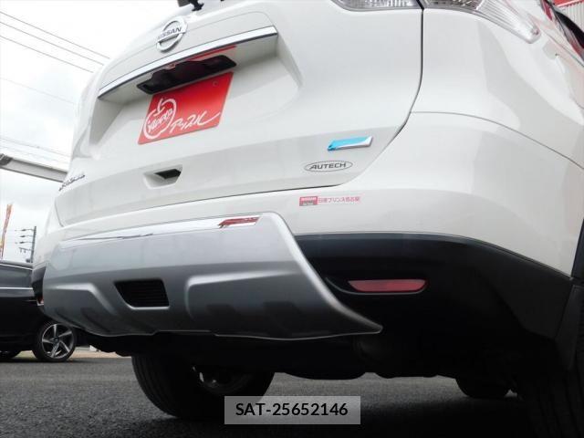 Nissan X-TRAIL 2015-09 8832642-18