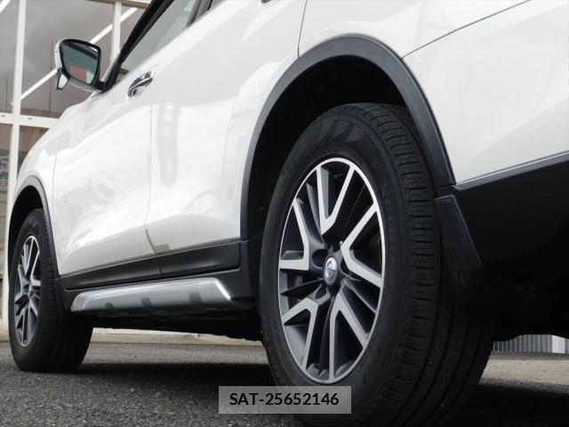 Nissan X-TRAIL 2015-09 8832642-20