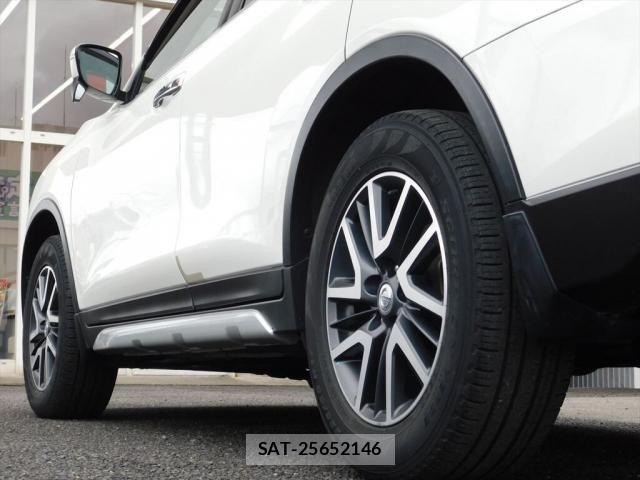 Nissan X-TRAIL 2015-09 8832642-21