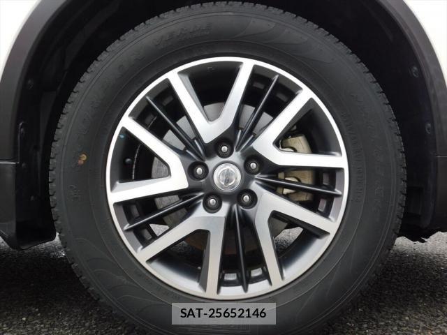 Nissan X-TRAIL 2015-09 8832642-24