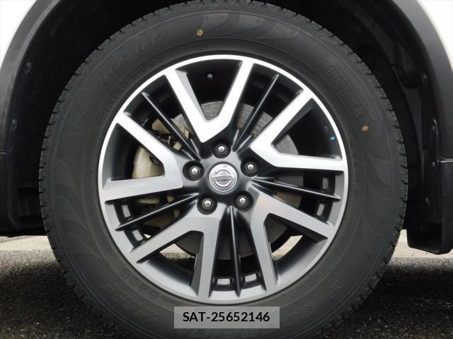 Nissan X-TRAIL 2015-09 8832642-26