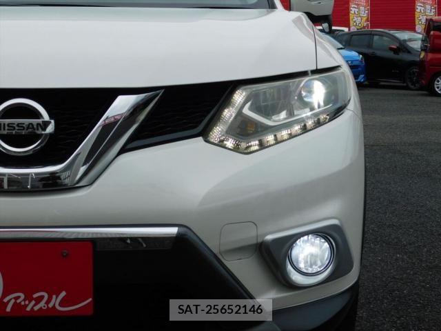 Nissan X-TRAIL 2015-09 8832642-29