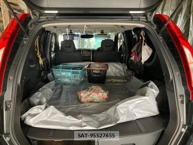 Nissan X-TRAIL 2010-07 8832651-16