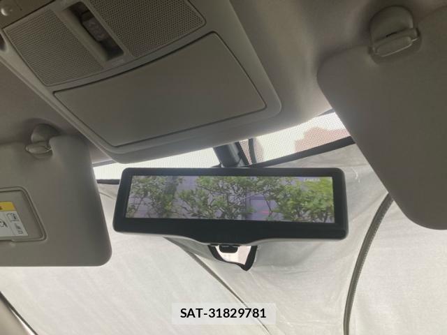 Nissan X-TRAIL 2017-02 8832643-28