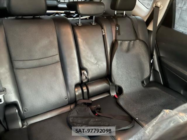 Nissan X-TRAIL 2022-06 8832637-13