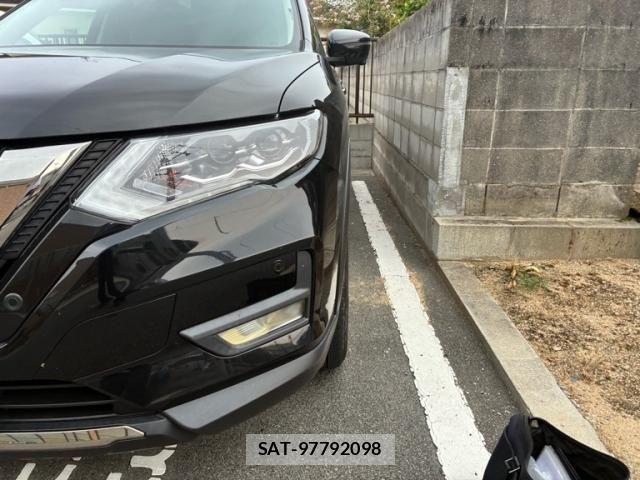 Nissan X-TRAIL 2022-06 8832637-1