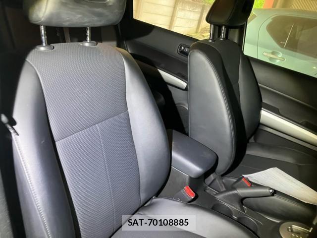 Nissan X-TRAIL 2012-11 8832640-11