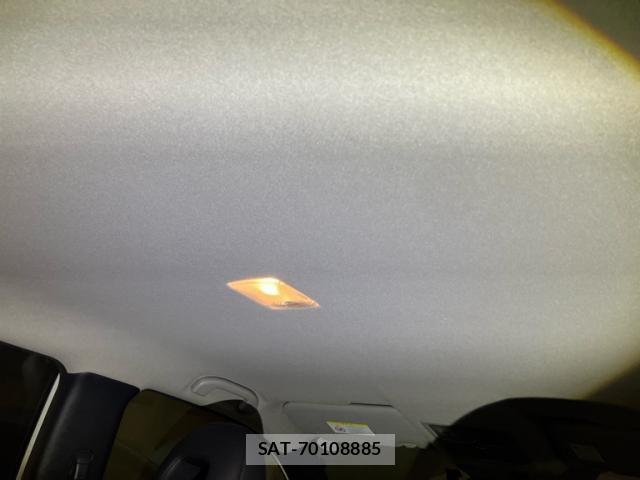 Nissan X-TRAIL 2012-11 8832640-15