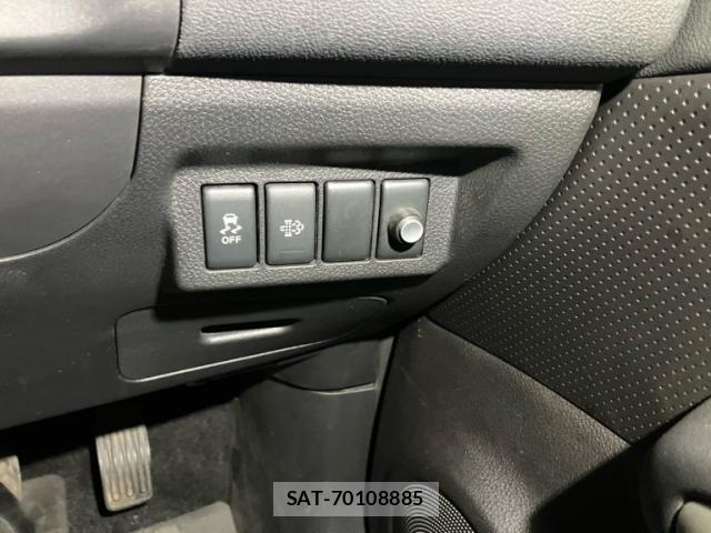 Nissan X-TRAIL 2012-11 8832640-19