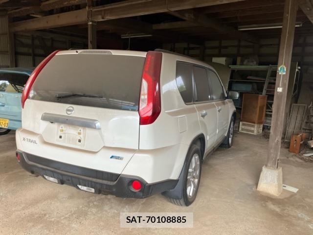 Nissan X-TRAIL 2012-11 8832640-3
