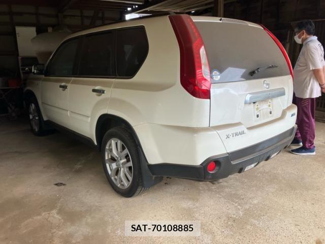 Nissan X-TRAIL 2012-11 8832640-4