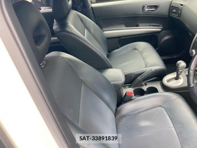 Nissan X-TRAIL 2012-06 8832652-10