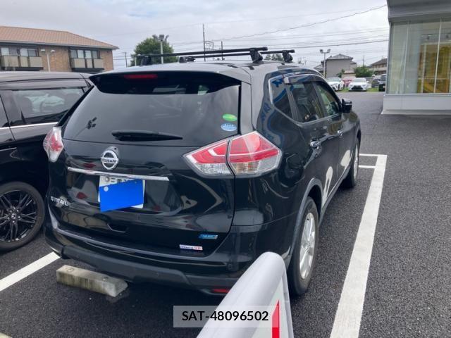 Nissan X-TRAIL 2016-08 8832654-0