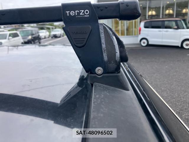 Nissan X-TRAIL 2016-08 8832654-8