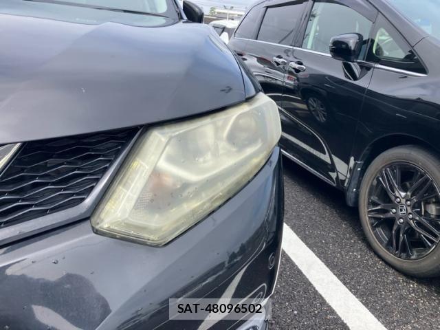 Nissan X-TRAIL 2016-08 8832654-4